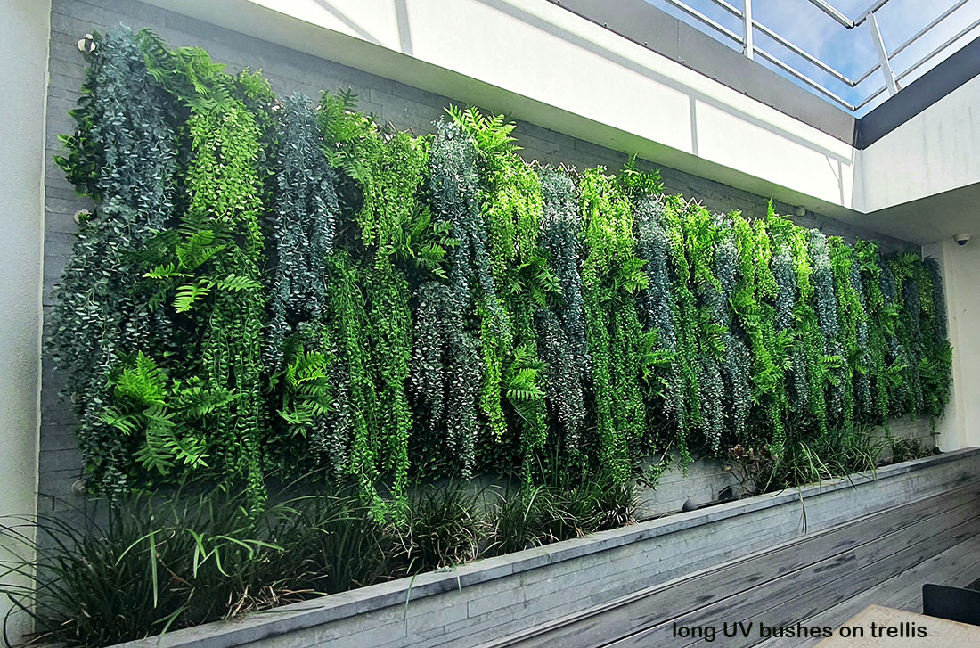 UV-Trailer: Ruscus Fern 120cm