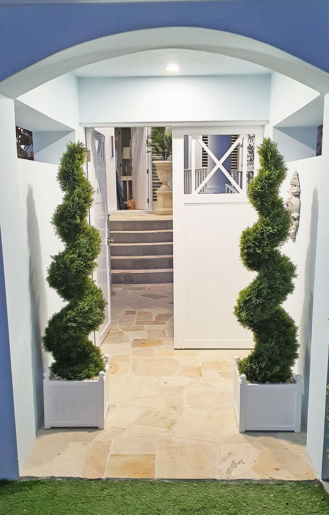 Cedar Spirals 1.5m UV