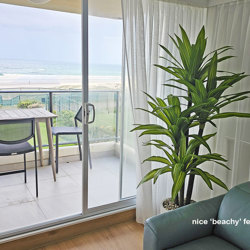 Happy Plant 1.9m triple - artificial plants, flowers & trees - image 3